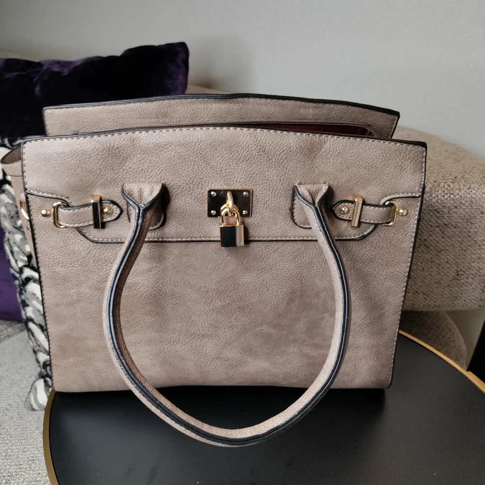 Large bag - Picture 3 of 13